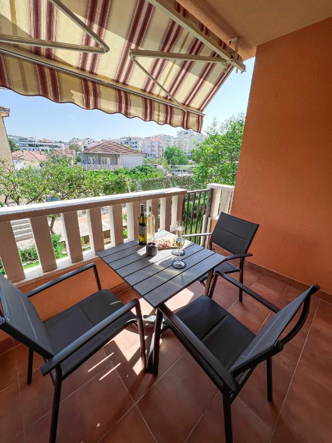 Holiday Star Apartment Trogir Extérieur photo
